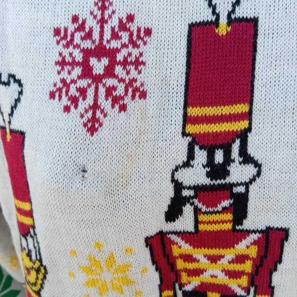 Disney Christmas Light Up Sweater - Picture 8 of 9